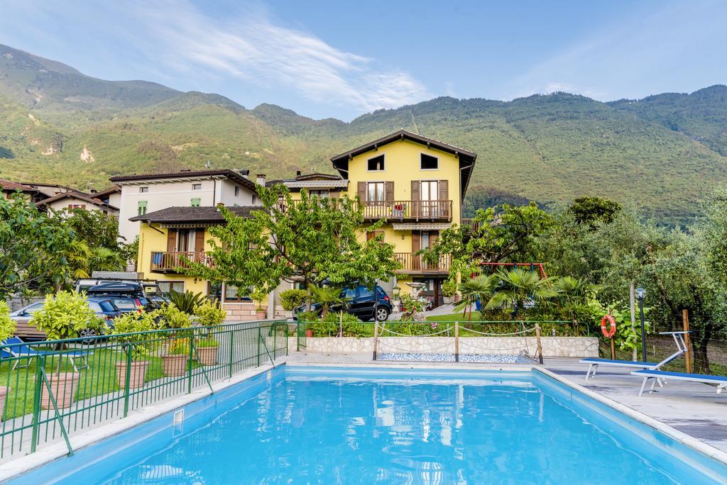 Agritur Michelotti Giancarlo Villa Arco Exteriör bild